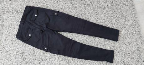 Kapsáčové nohavice, 164