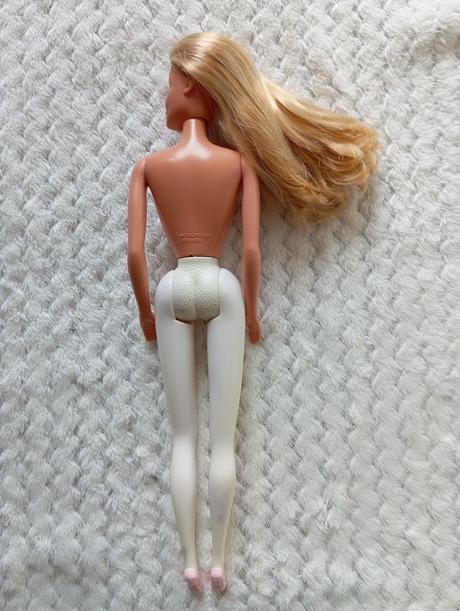 Mattel barbie balerínka s bielymi nohami, 
