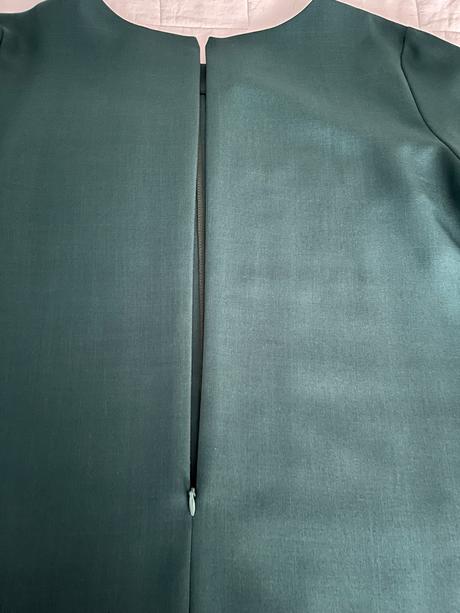 Smaragdové tmavšie zelené šaty, l