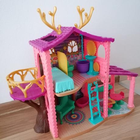 Jelení domček pre bábiky enchantimals, 