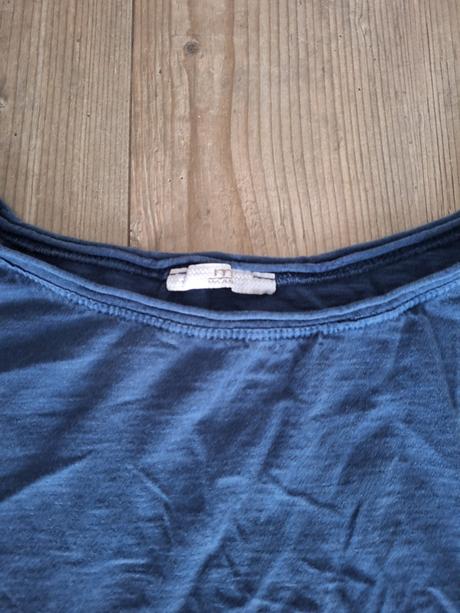 Modré tričko s cipkou, m