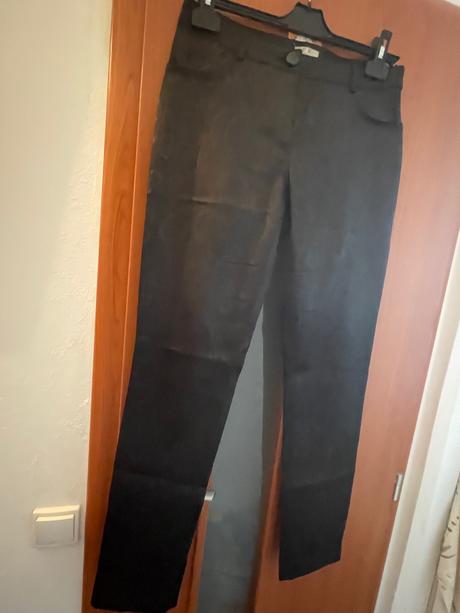 Čierne elegantne nohavice, f&f,38