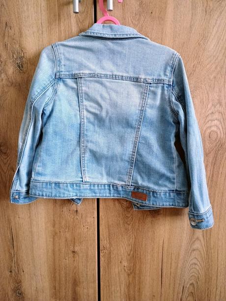 Riflova bunda, zara,104