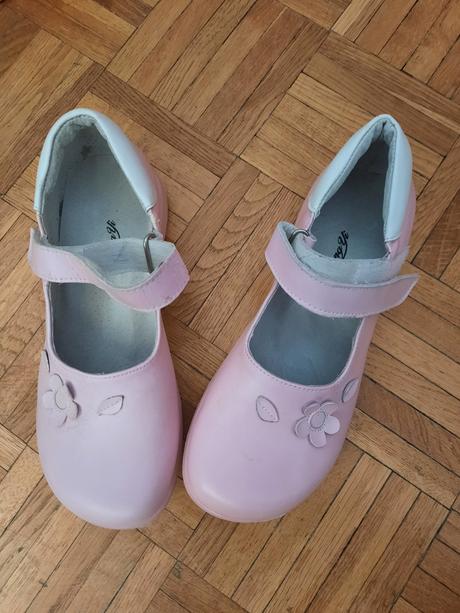 Dievčenské topánky, 35