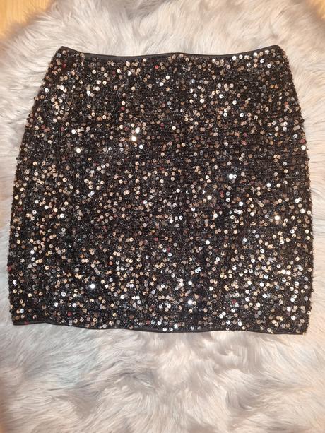 Dámska ligotavá sukňa, 