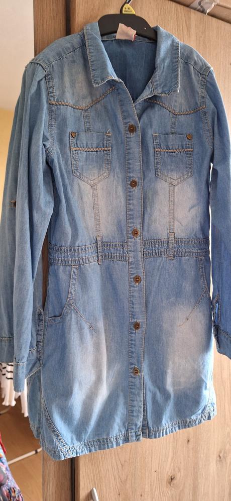 Riflove šaty 128., 128