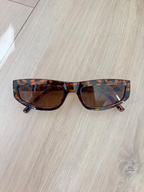 Stylove slnecne okuliare, 