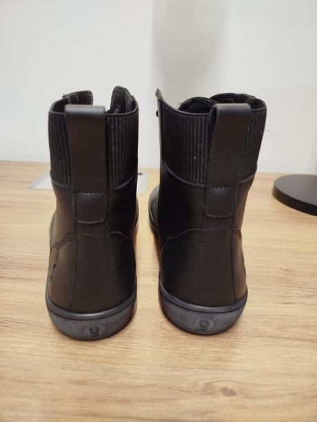 Shapen barefoot topánky urbaneer black leather, 39