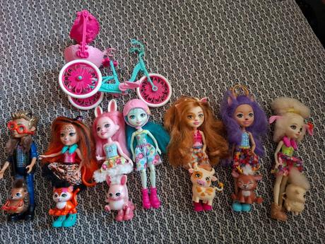 Babiky enchantimals 7 ks a bicykel, 
