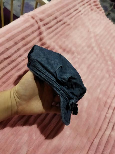 Baretka s maslickou, f&f,68