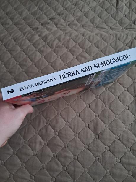 Kniha búrka nad nemocnicou, 