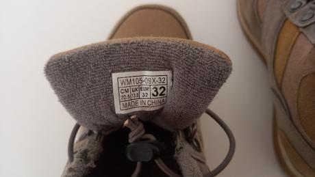 Topanky, reserved,32