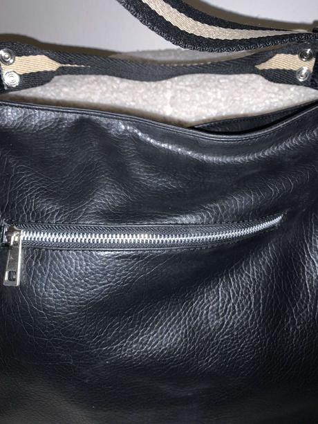 Crossbody kabelka,