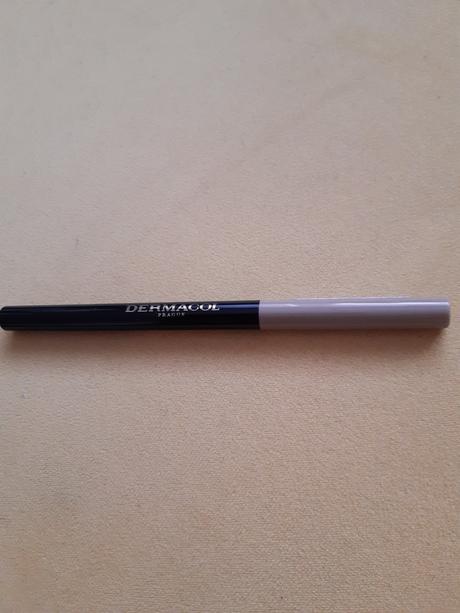 Ceruzka na obocie dermacol, 