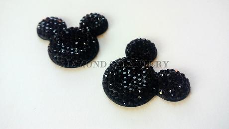 Ozdobná aplikácia 30x33 mm,