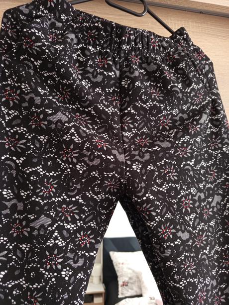 Raz oblečené termo leginy, l