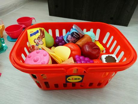 Sada s košíkom do kuchynky,