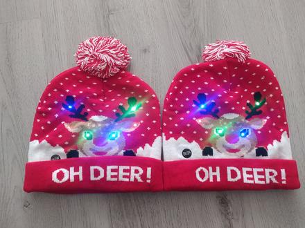Svietiace čiapky,