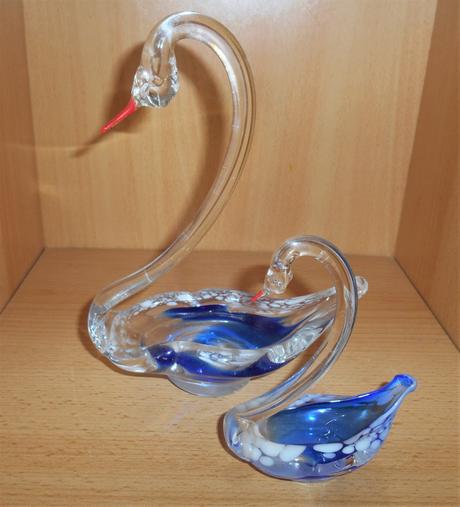 Retro sklenené labute, 