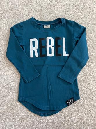 Natelnik rebel, rebel kids,92