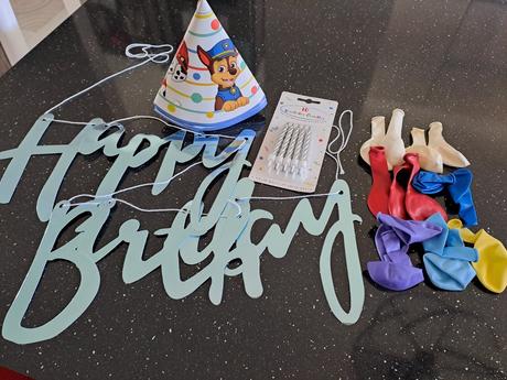 Party výzdoba a doplnky, 