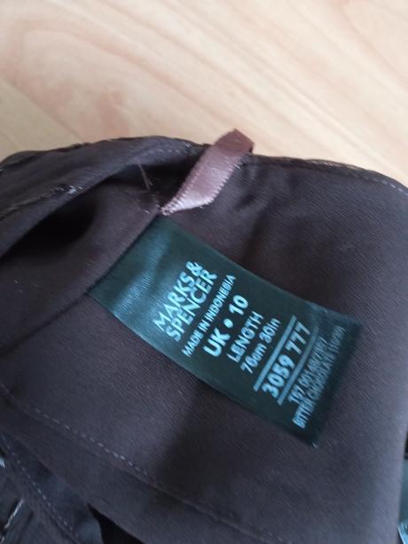 Sukňa, marks & spencer,42