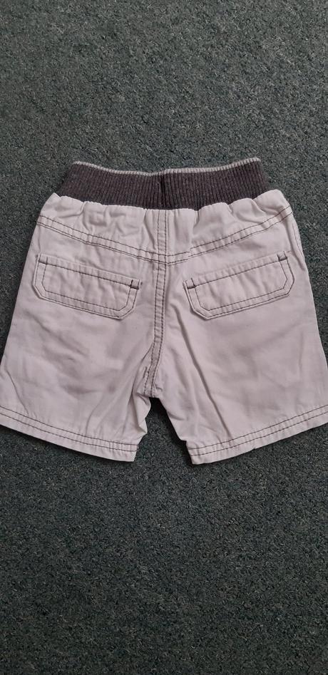Šortky biele, george,80