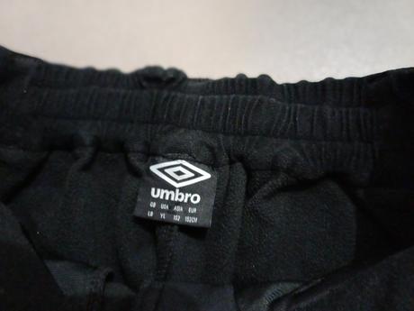 Hrubé sofshellové nohavice, umbro,152