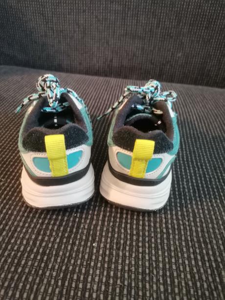 Zara tenisky, zara,23