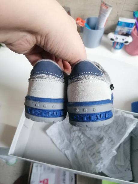 Topánky, slovobuv,29