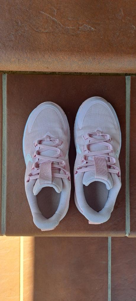 Tenisky, nike,33