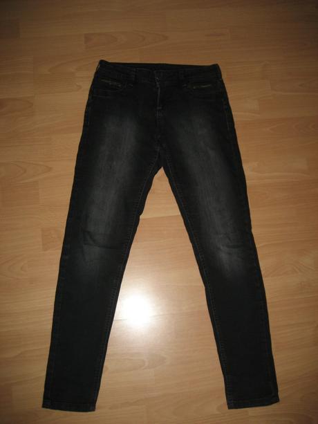 Čierne rifle, c&a,176