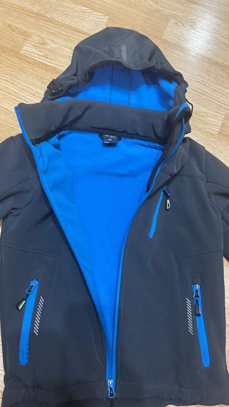 Softshelová bunda, 122