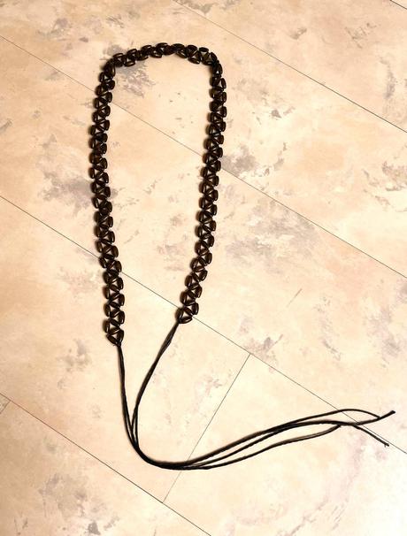 Drevený korálkový opasok, 