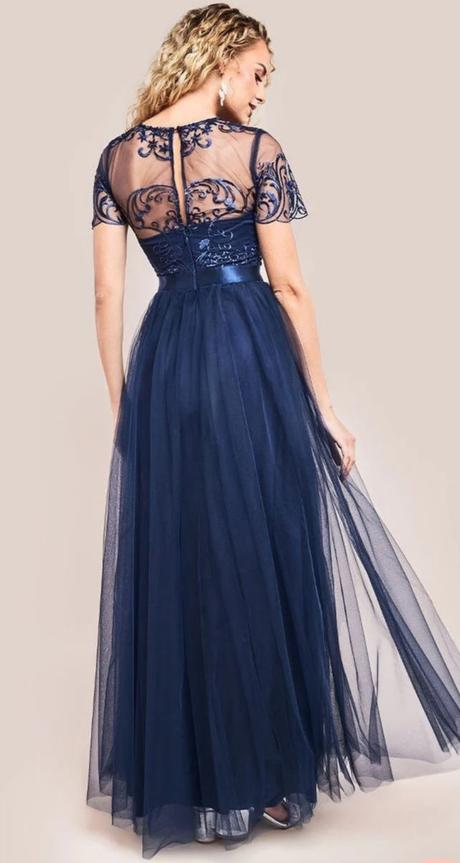 Spoločenské šaty, l