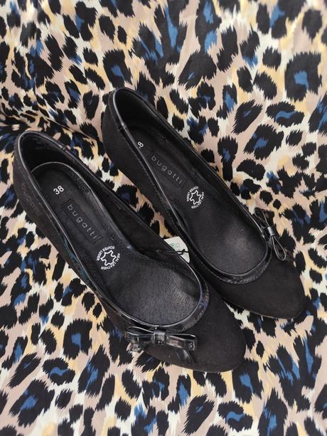 Bugatti kožené lodičky, 38