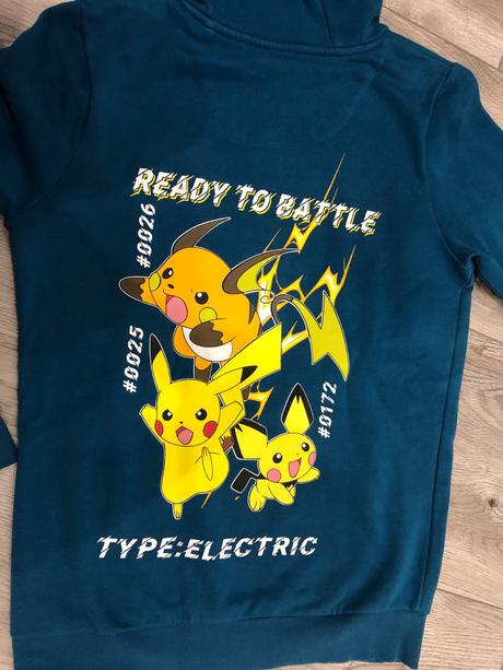 Pokemon mikina, f&f,152