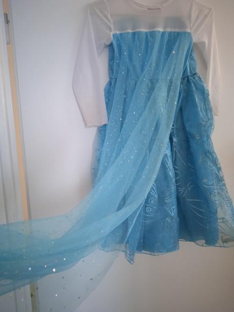 Dievčenský kostým elza, 