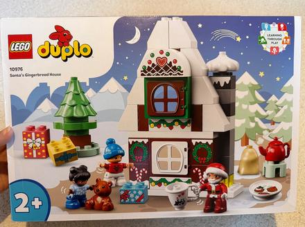 Lego duplo 10976 - santova pernikova chalupka,