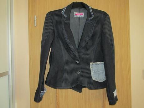 Moderné sako s riflovými detailami v. 42, 42