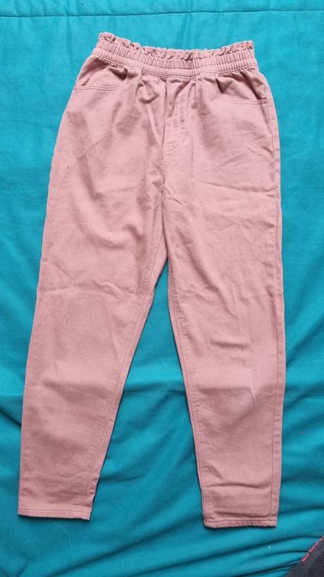 Dievcenske rifle h&m a strikovany handmade svetrík, h&m,140