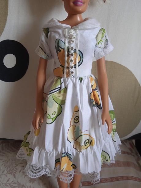 Šaty pre barbie babiku,