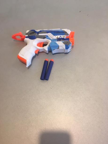 Nerf gun firestrike, 