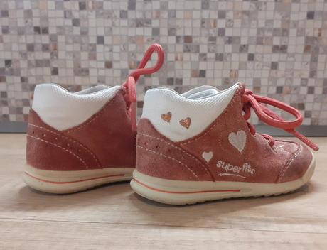 Superfit č.22 pre dievčatko - top stav, superfit,22