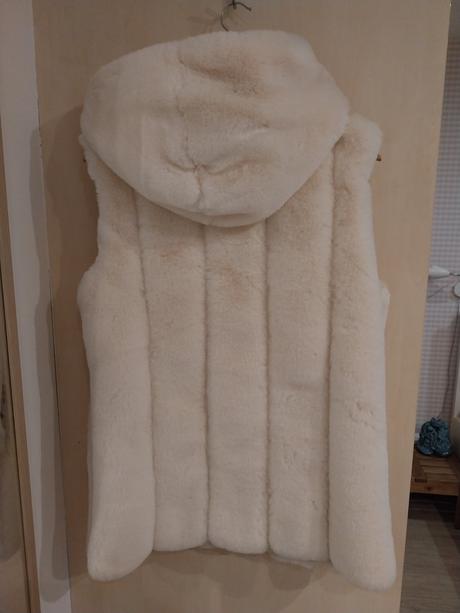 Kožušinová vesta, m