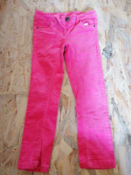 Menčestrove nohavice, next,110