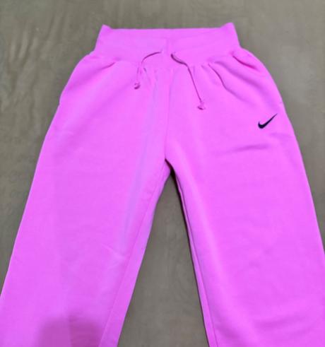 Nike tepláky, nike,s