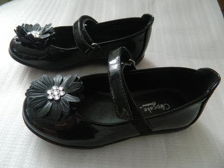 Detské poltopánky, 26