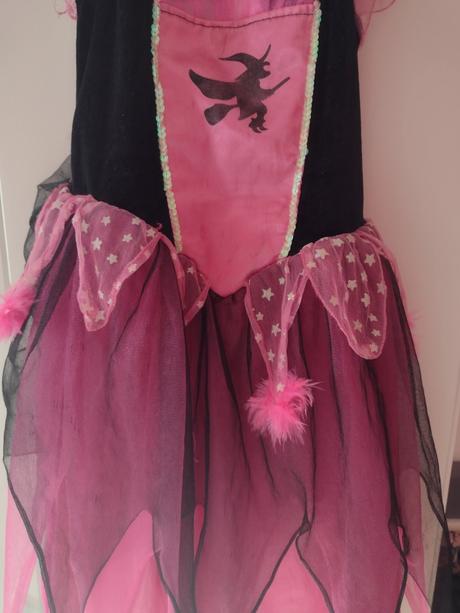 Karnevalové šaty -čarodejnica 130v., 