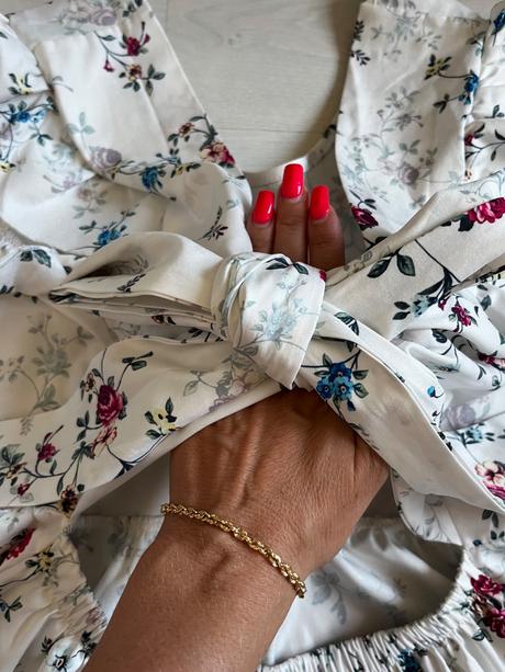 Letné šaty s mašľou, s